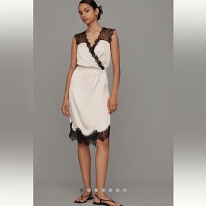 Anthropologie NWT Sleeveless V- Neck Lace Wrap Midi Dress size XSP.